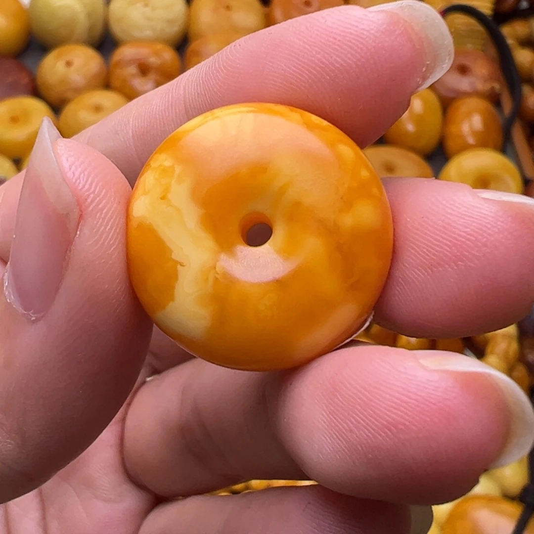 琥珀未镶嵌珠宝奇石22