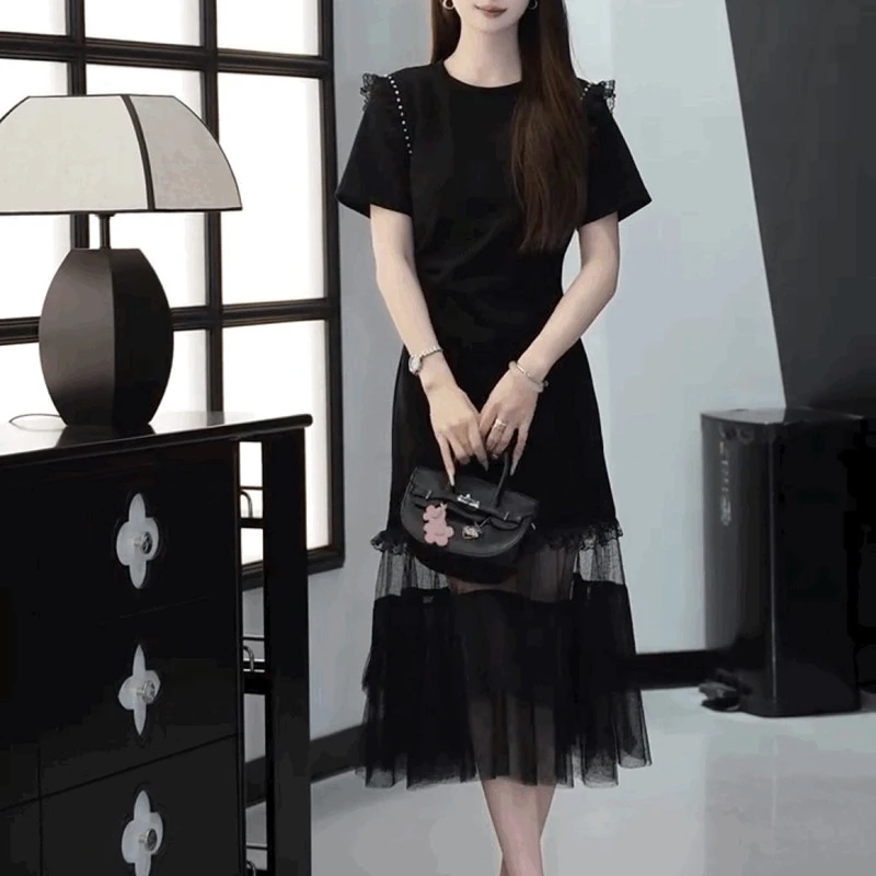 法式网纱拼接短袖圆领连衣裙女气质过膝显瘦a字长裙赫本风小黑裙