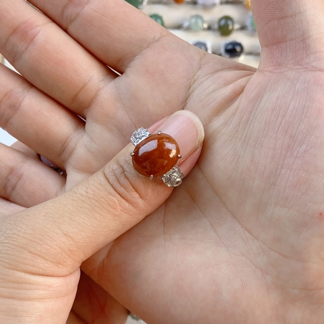 马***师未镶嵌戒指翡翠缅甸