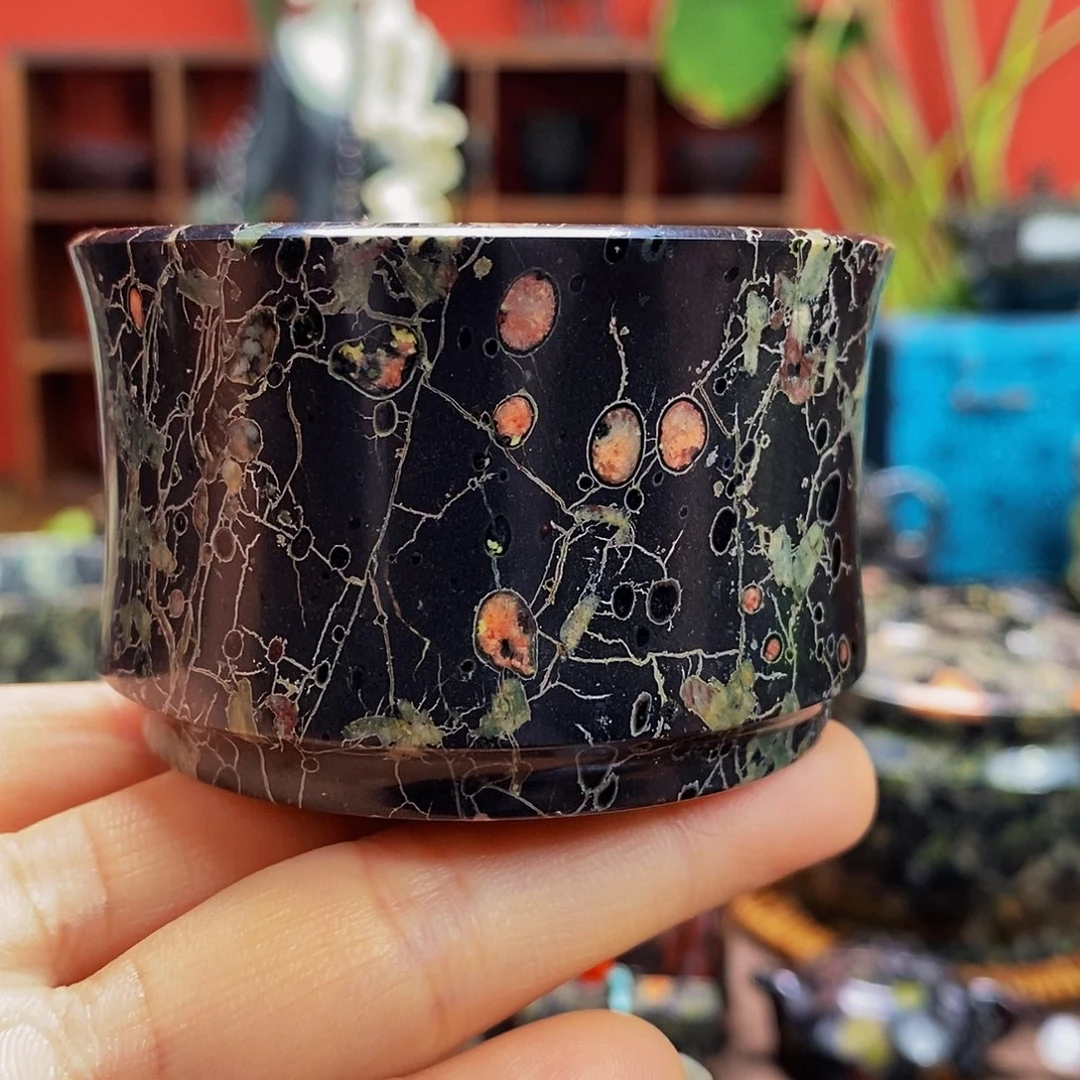 梅花玉精美梅花竹节杯