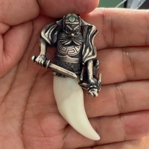 颈饰银S925镶嵌和田玉