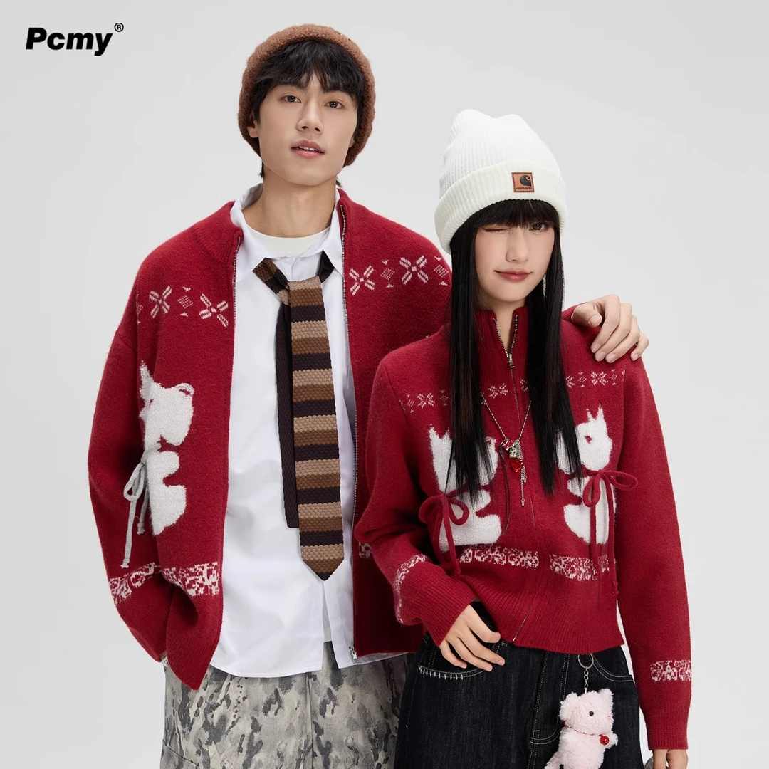 PCMY王男同款立体小狗提花针织开衫新年本命年情侣装红色毛衣外套