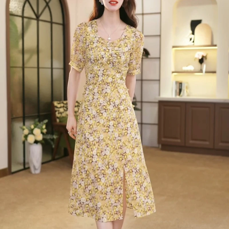时尚气质减龄碎花连衣裙女2025年夏季新款收腰显瘦洋气中长款裙子