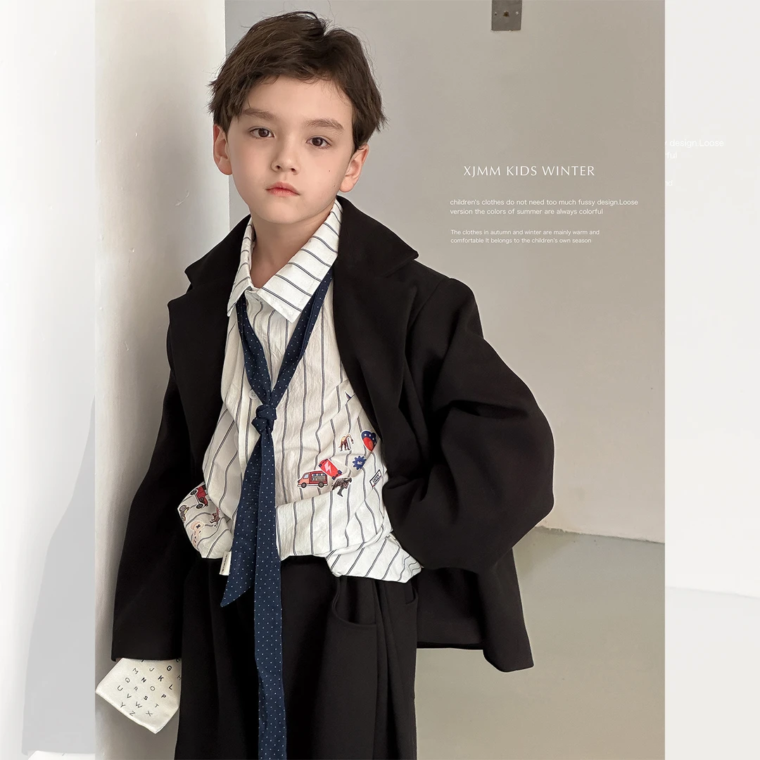 虾酱麻麻男童毛呢西装外套冬装2025新款男孩礼服洋气韩范儿童西服