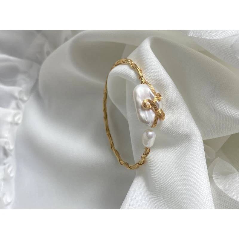 504.天然珍珠巴洛克手镯