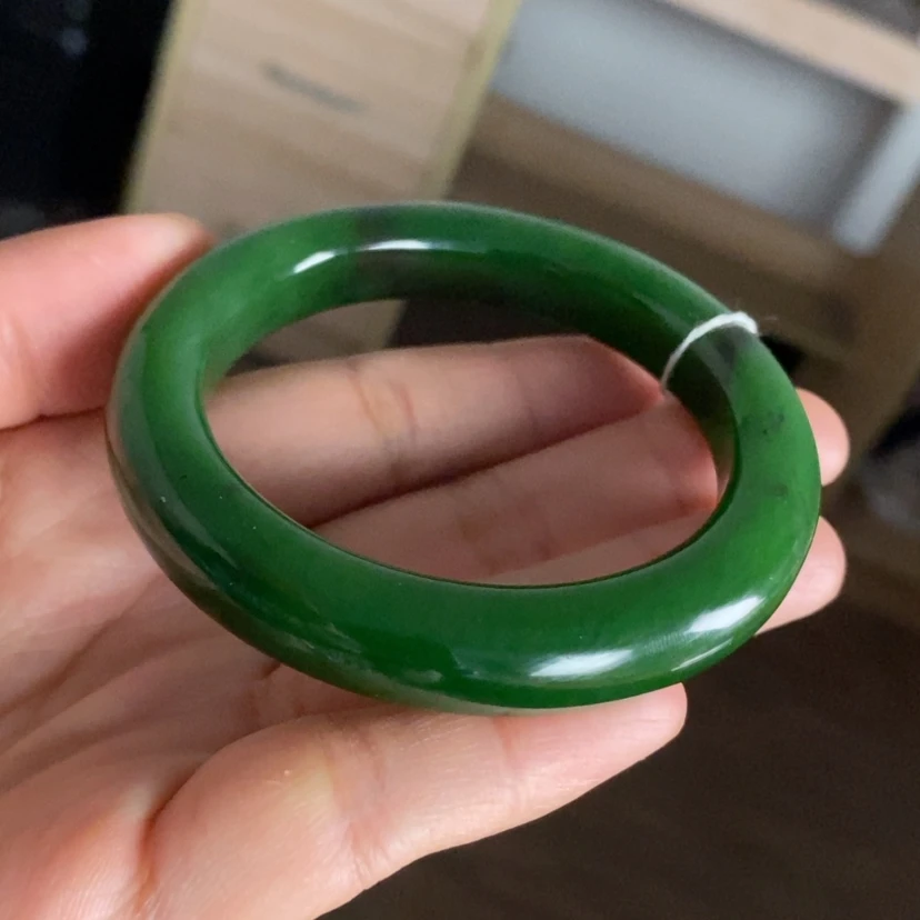 【闪购商品】未镶嵌手镯和田玉（碧玉）