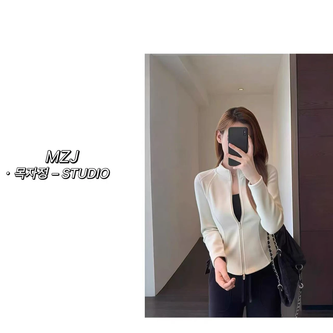 木子静−「升级小蛮腰」轻暖连帽双拉链小暖炉上衣-2382