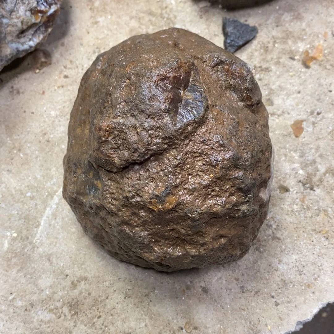 定制玛瑙饮****鱼饰品不退不换