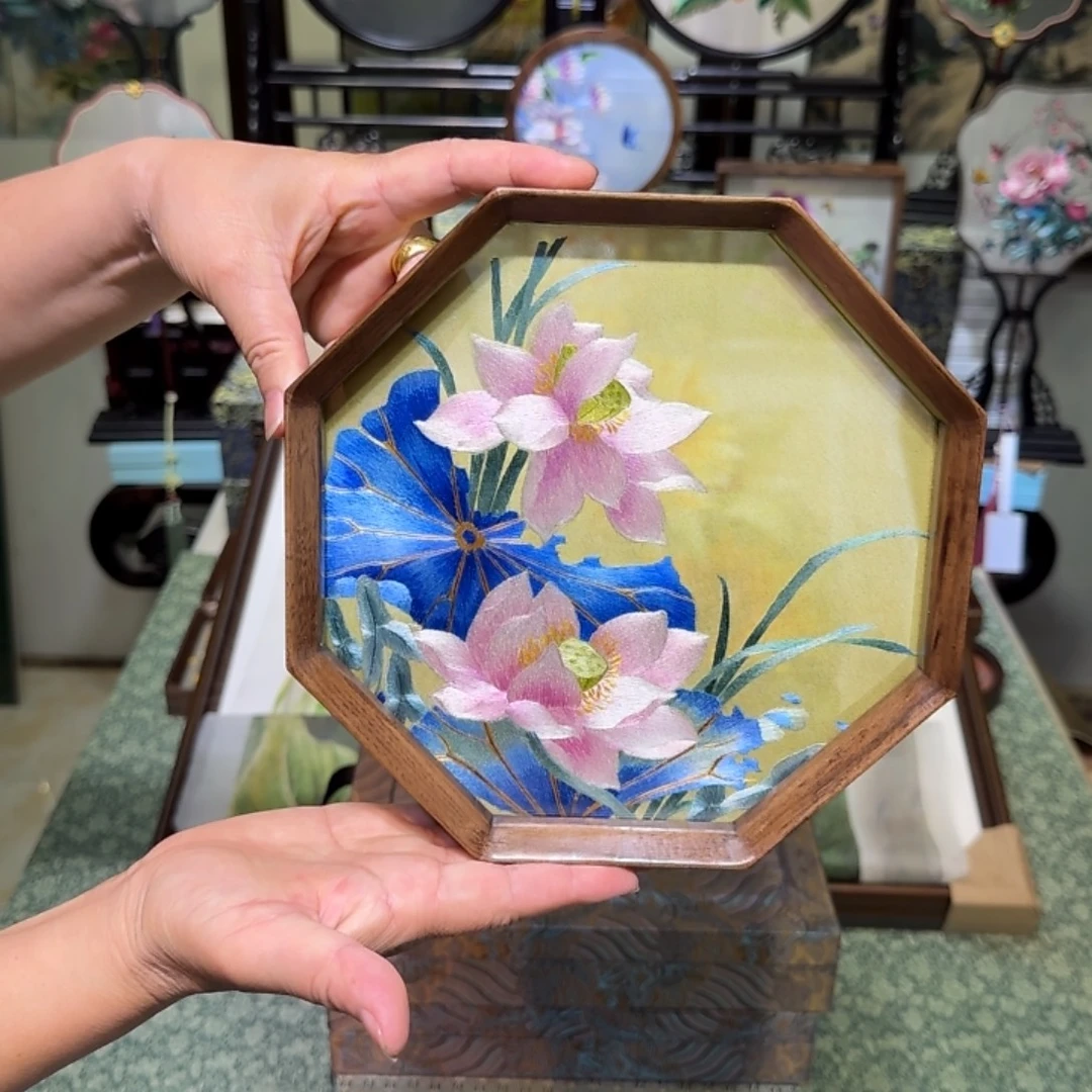 刺绣刺绣工艺精湛独特设计异色