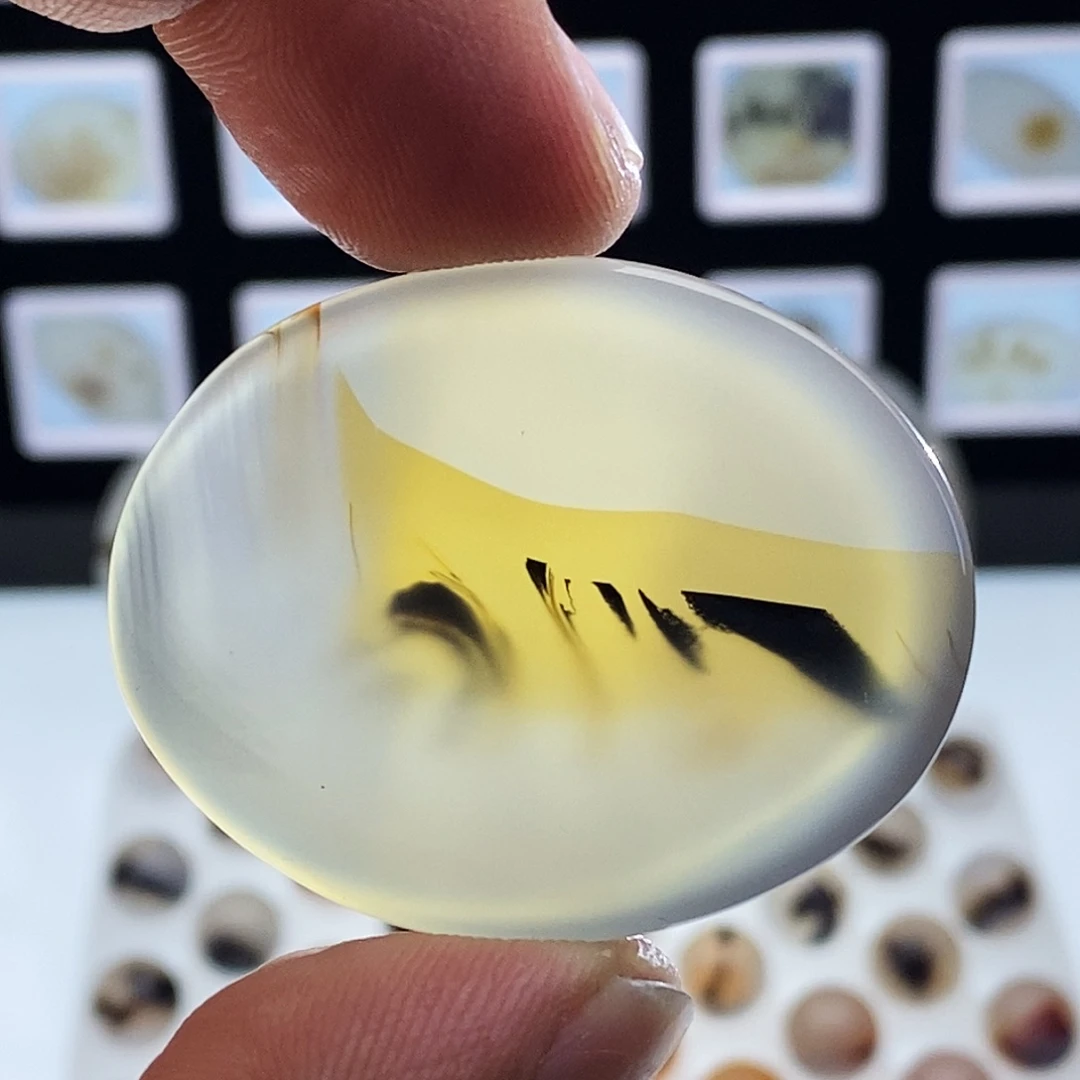 玛瑙/玉髓未镶嵌吊坠(不含链)86