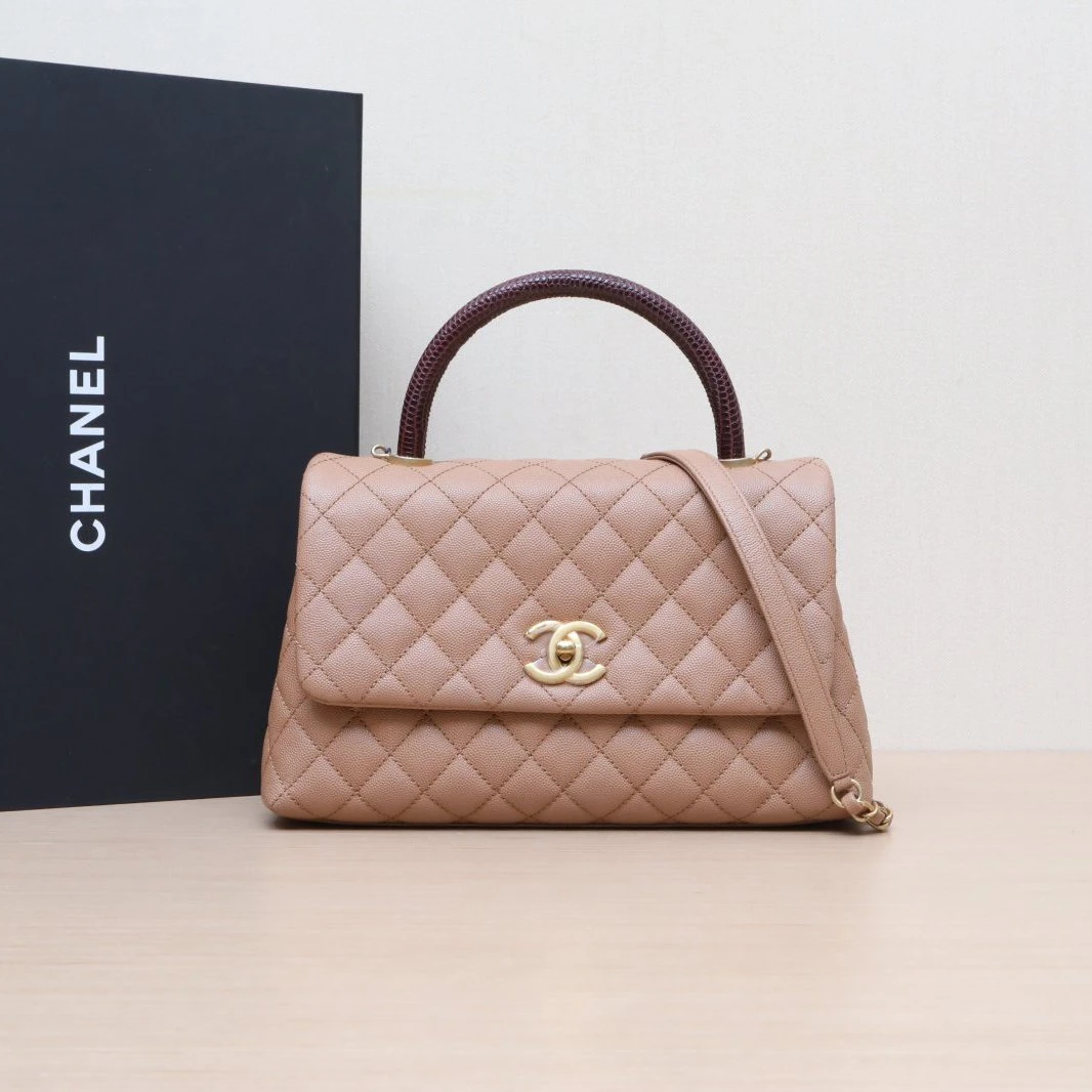 95新 Chanel/香奈儿 定金 全款26299【黑黑】Handle 中号 奶茶色