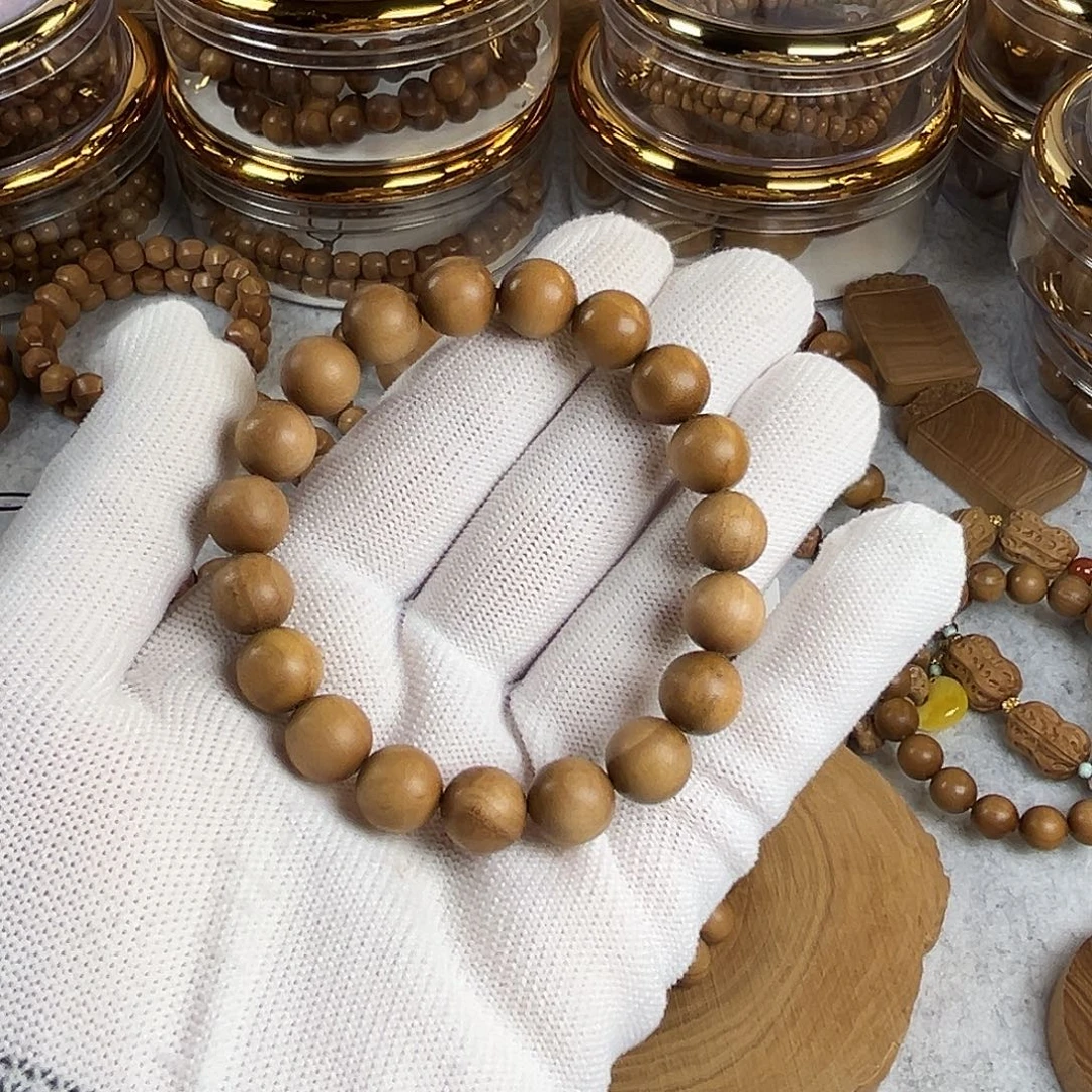 小****檀香木吊坠印度迈索尔老山檀香1.0手串