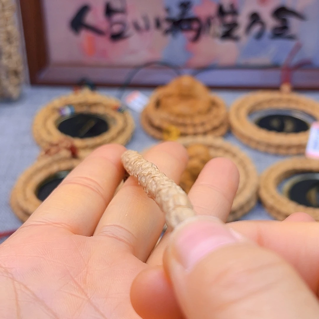 陸***柏香籽/百香籽吊坠