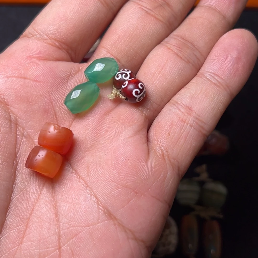 梵***影玛瑙/玉髓未镶嵌配饰