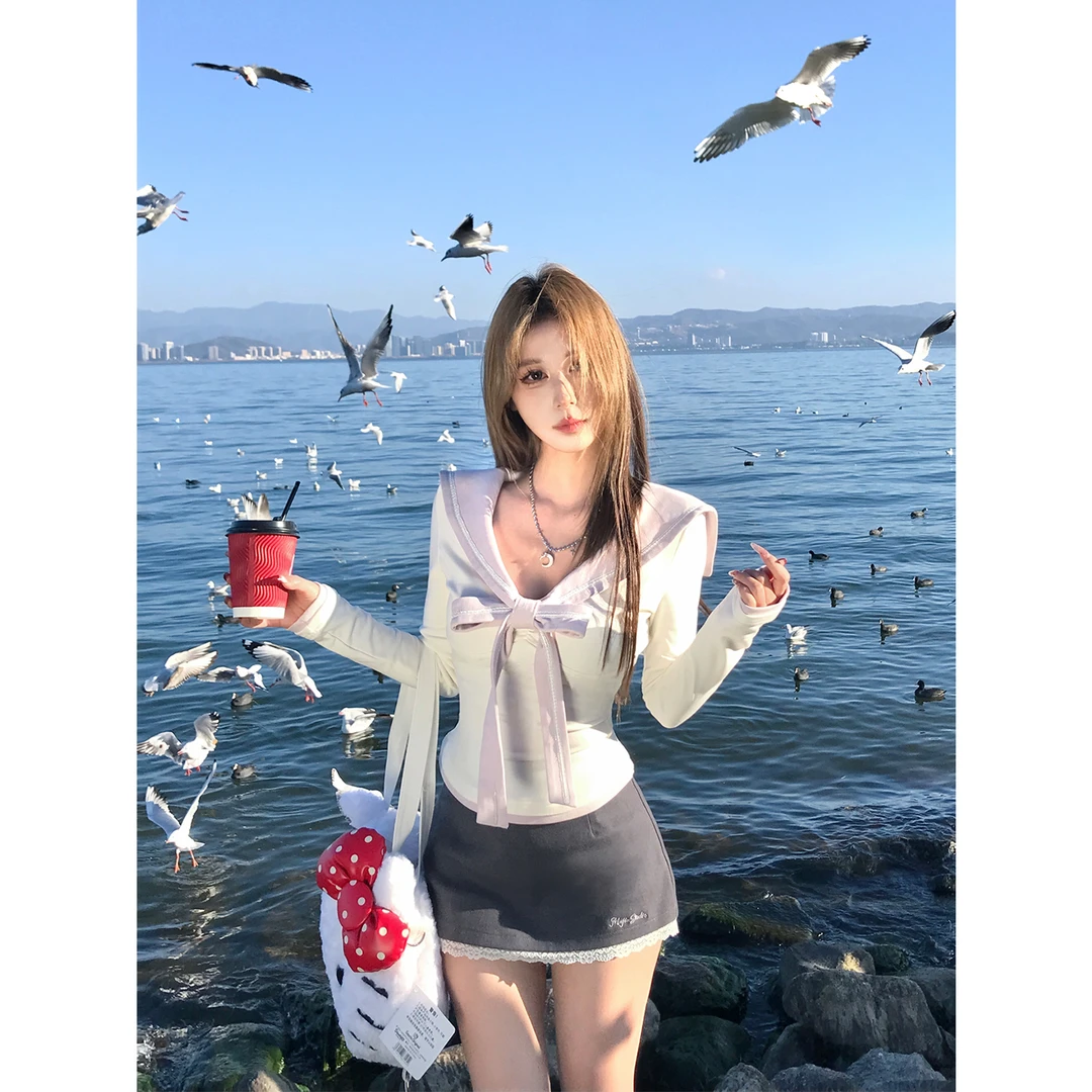 Mejiu蜜九【诗落小雨】学院风海军领上衣设计感小众短款甜美显瘦