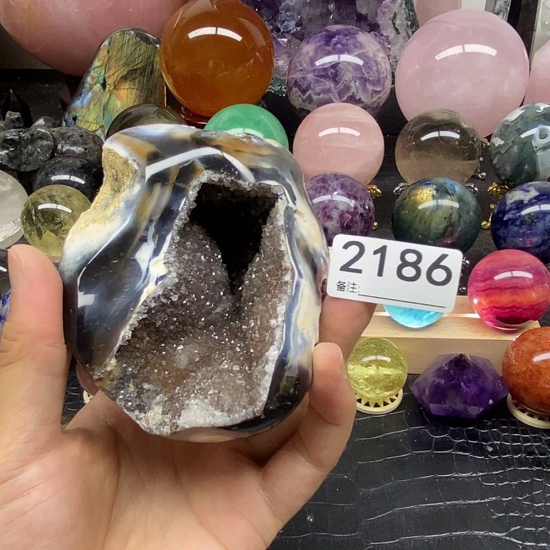 未镶嵌紫晶大型摆件（非配饰）喂**女摆件