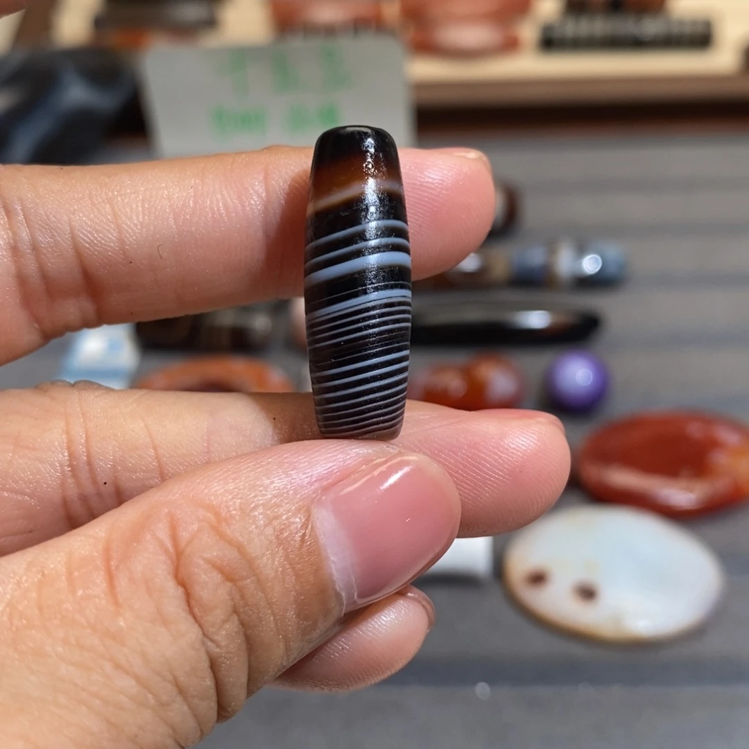 武***a玛瑙/玉髓手链未镶嵌