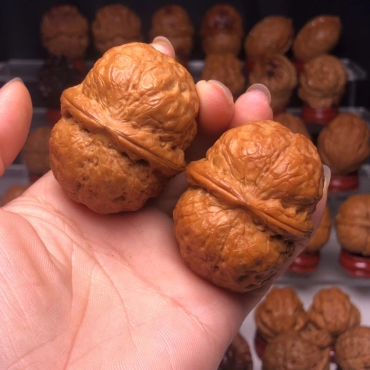 文玩核桃吊坠10玉罗汉元宝