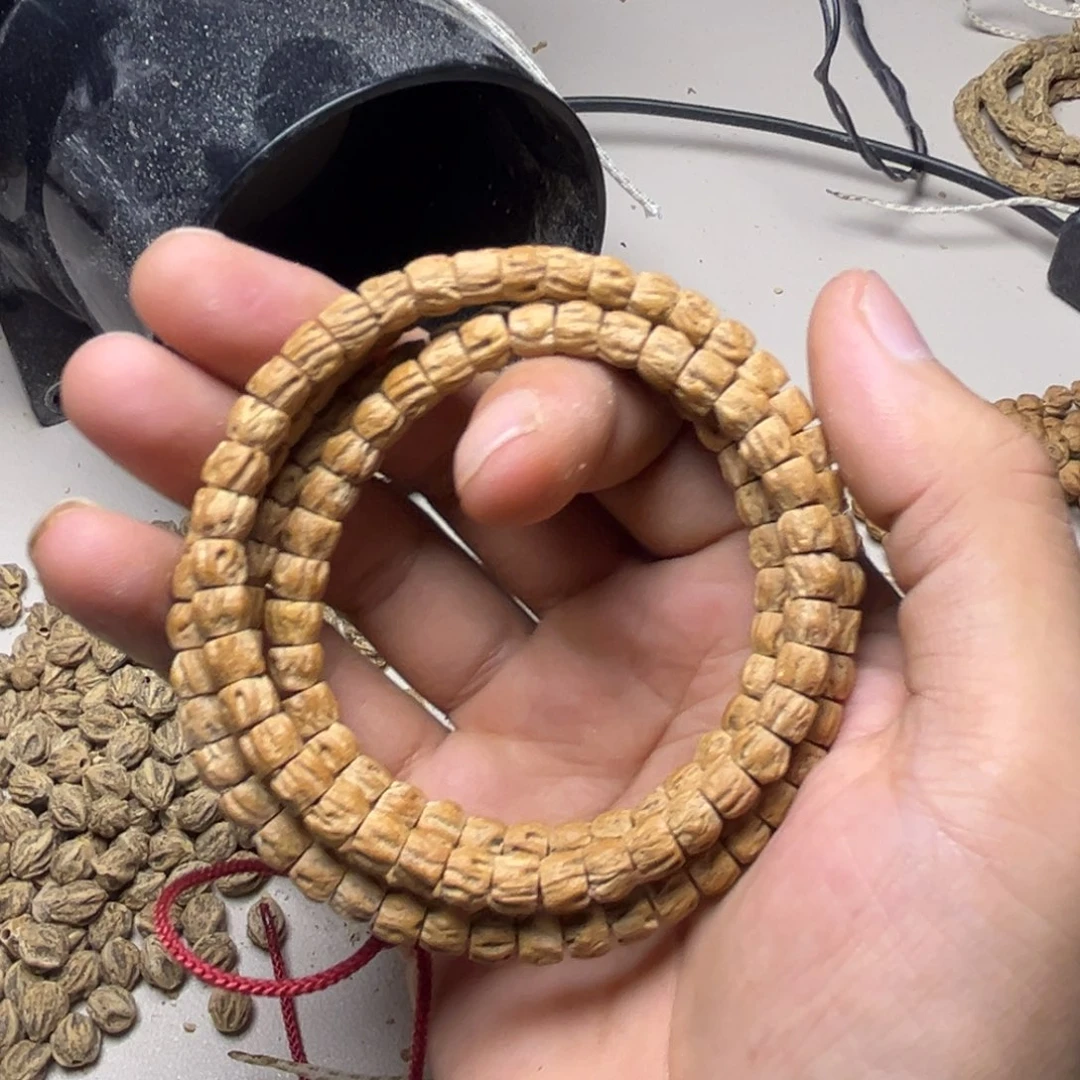 柏香籽/百香籽吊坠