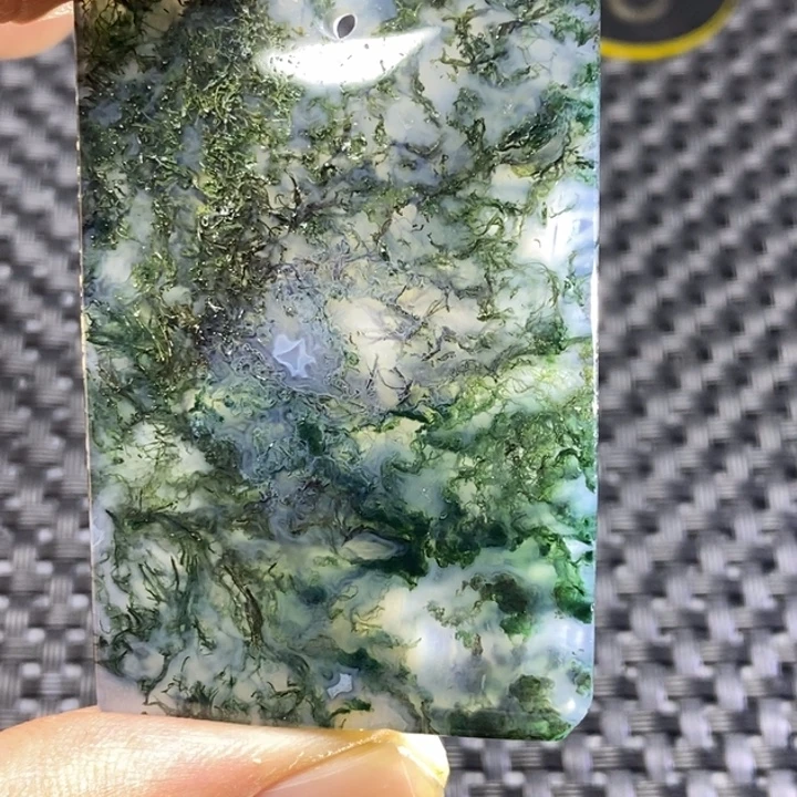用***8玛瑙/玉髓未镶嵌玛瑙