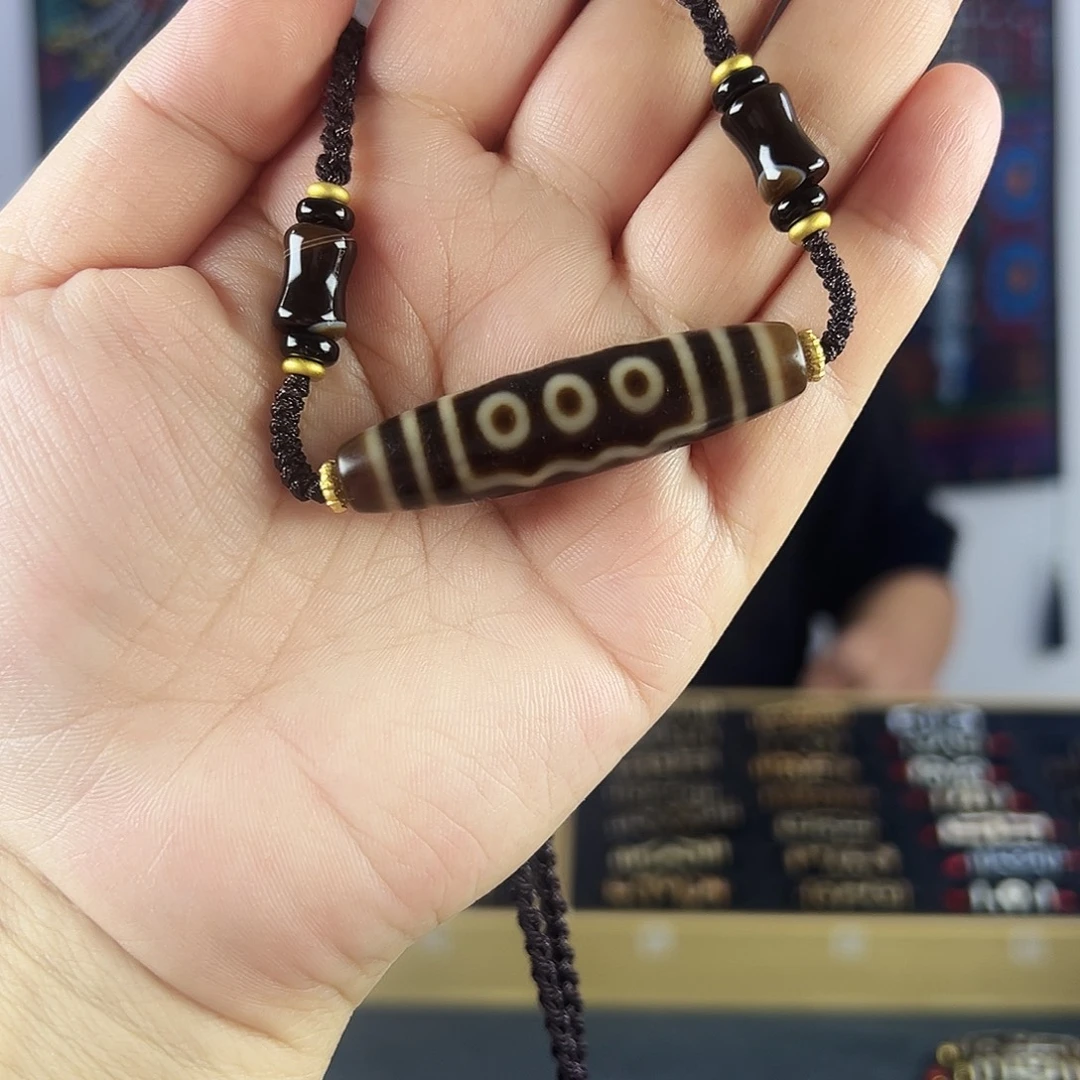 天***堂玛瑙/玉髓合金颈饰～张魁