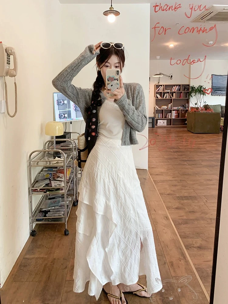 不规则白色半身裙