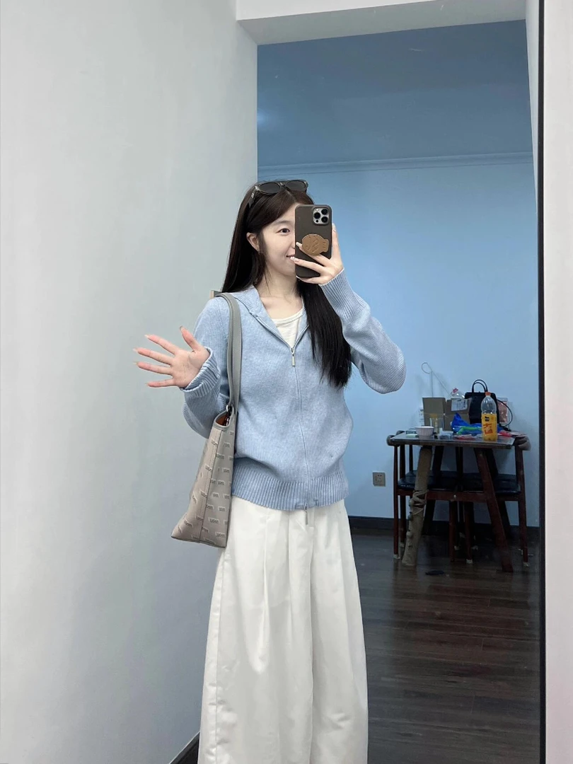 【蓝风铃】针织开衫减龄显瘦高级感显白ins风白色长裤两件套