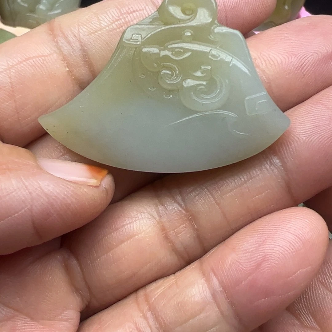 和田玉（糖玉）未镶嵌吊坠(不含链)