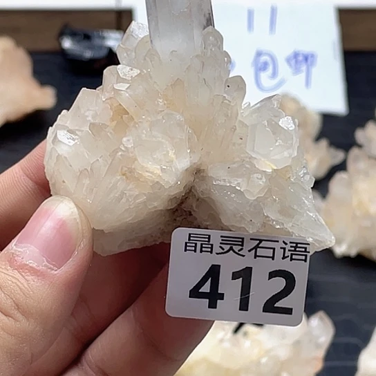 未镶嵌水晶大型摆件（非配饰）