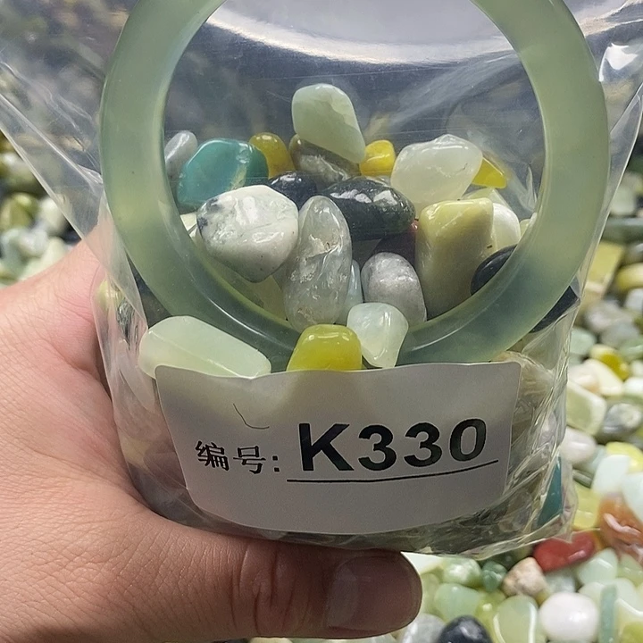 岫玉鱼缸石未镶嵌