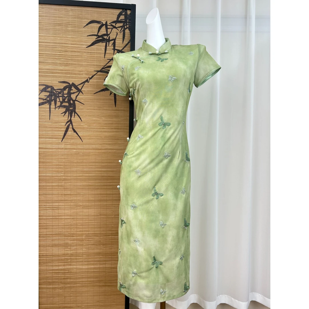 绿色旗袍2025新款夏季高考改良年轻款少女新中式日常可穿素雅复古