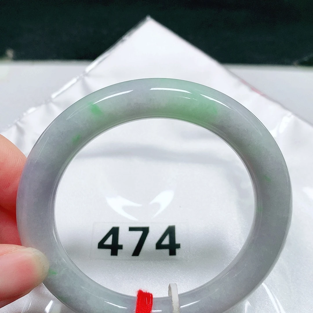 翡翠未镶嵌手镯（圆镯）15 号翡翠手镯