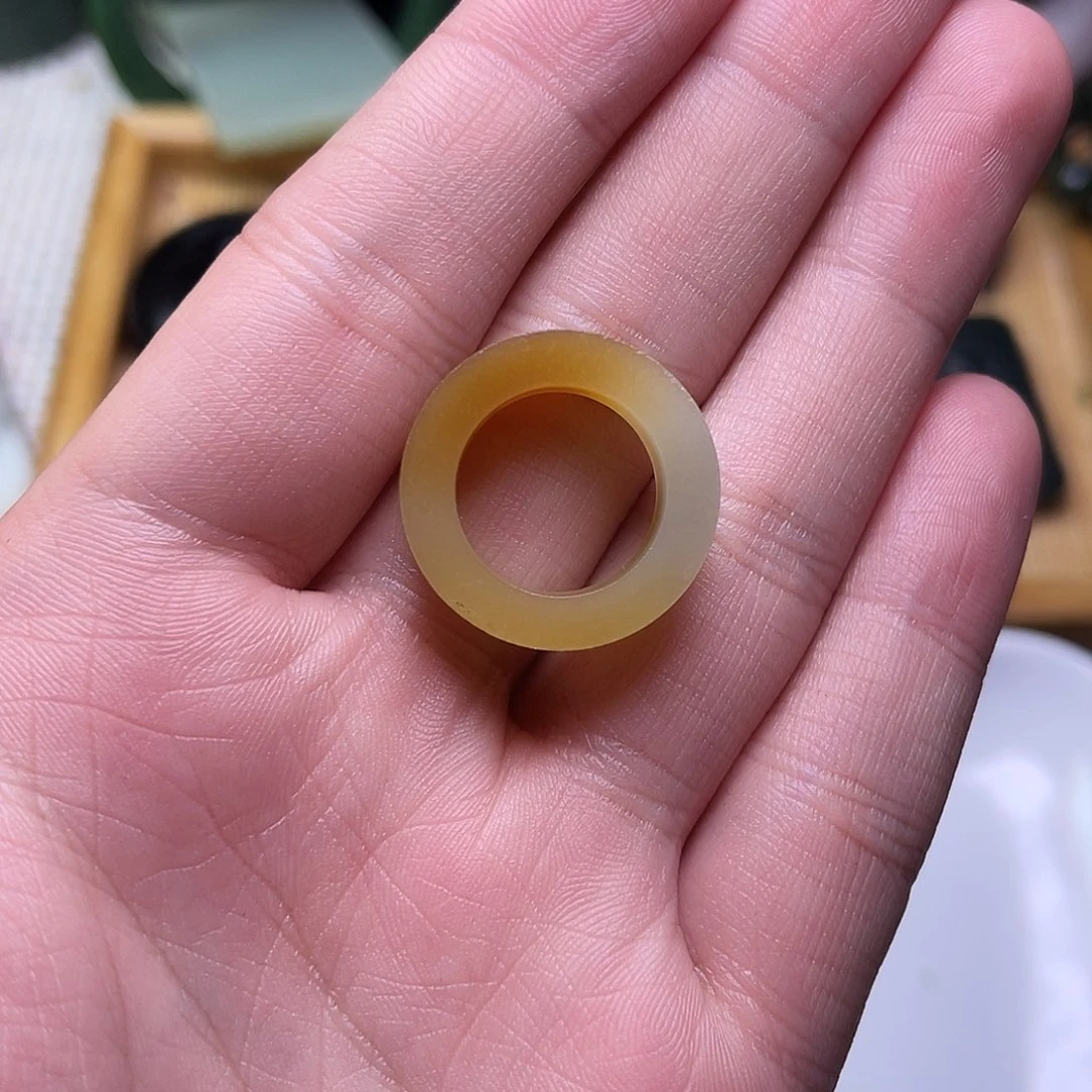 未镶嵌和田玉车挂有纹