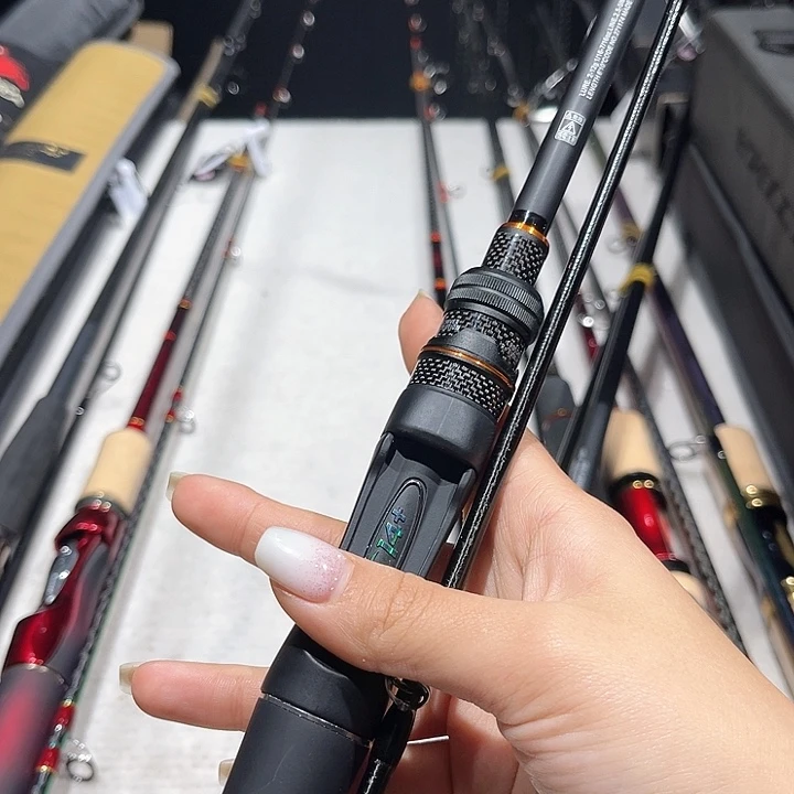 2.1m碳素老*精品路亚2.18ml