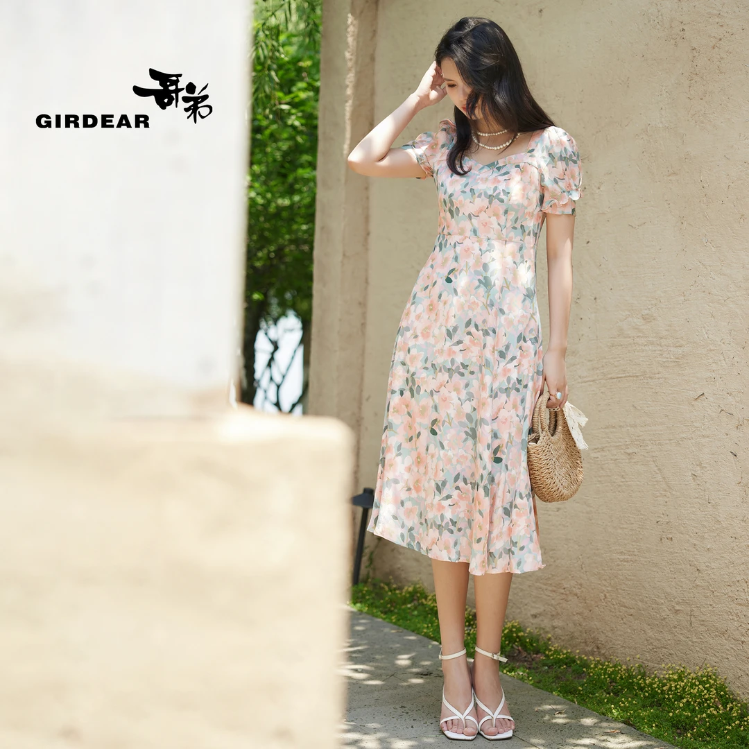GIRDEAR/哥弟夏季气质优雅裙子丝质碎花显瘦中长款连衣裙1500483