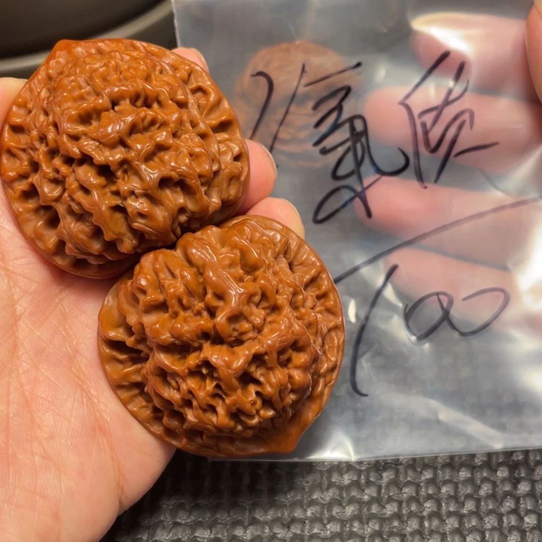 核桃其他丿***爺狮子头的