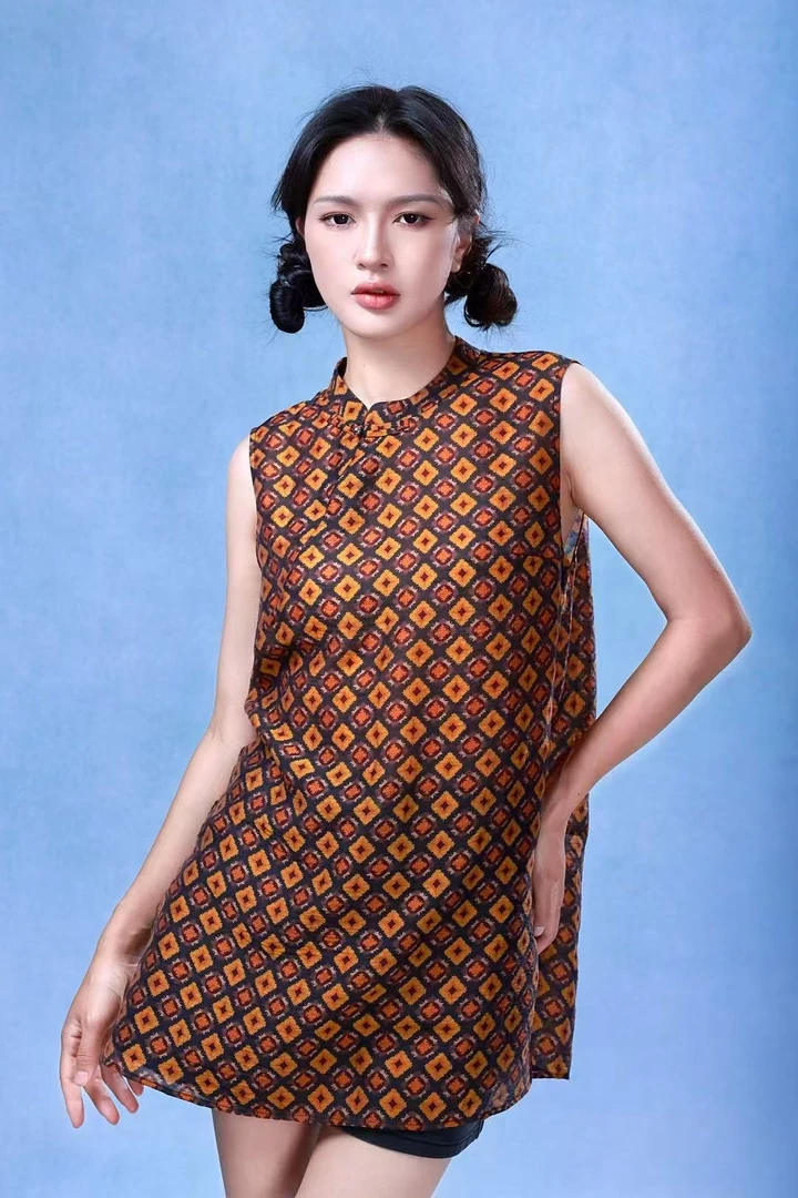 时尚无袖小衫360043