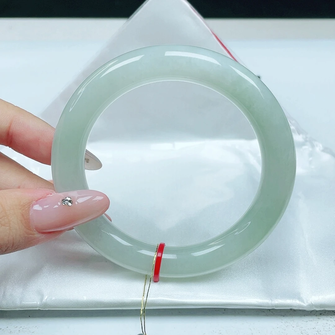 翡翠未镶嵌手镯 圆条57+