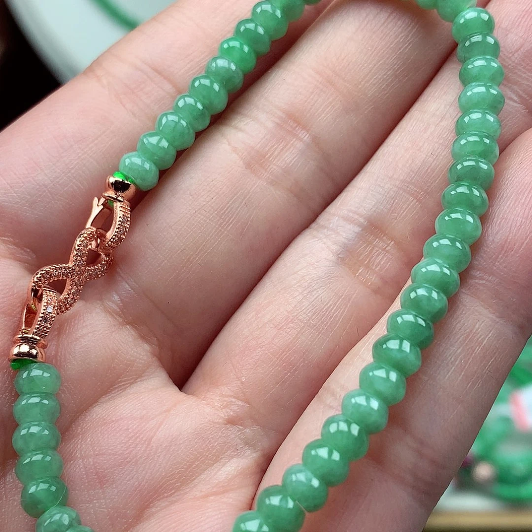 翡翠未镶嵌毛衣链