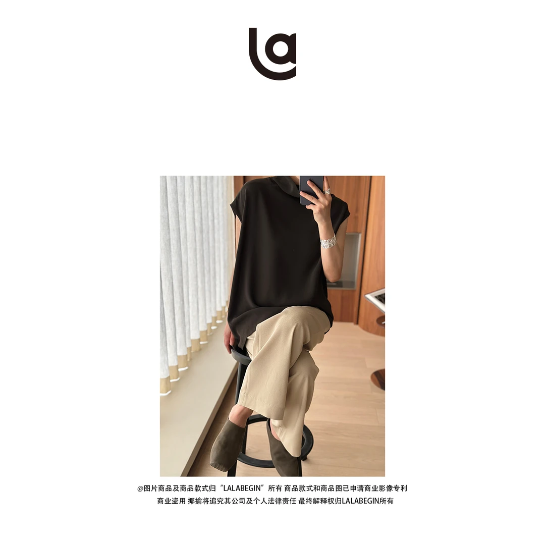 La La Begin（山形）高领无袖醋酸气质拉魅上衣
