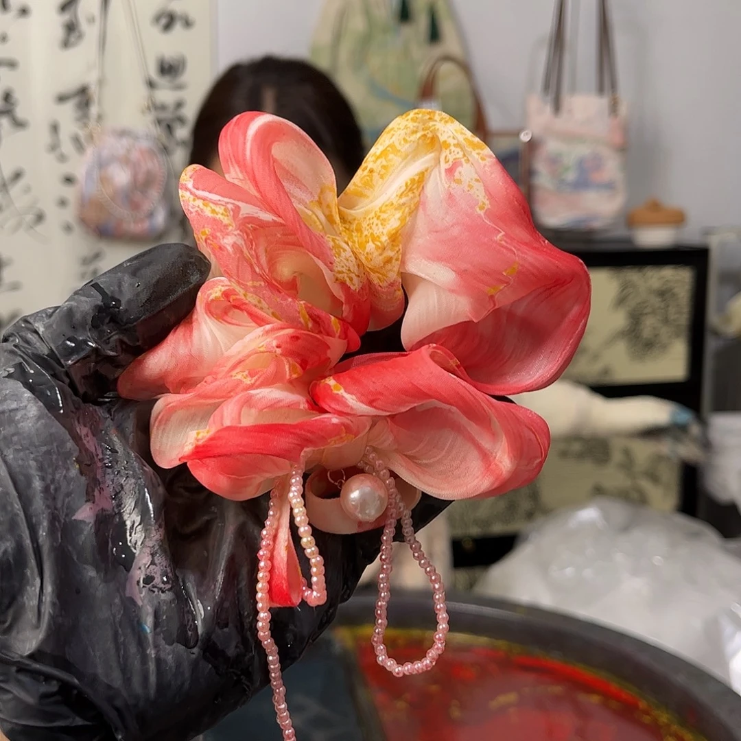 布艺非金属370泡芙发圈红金色