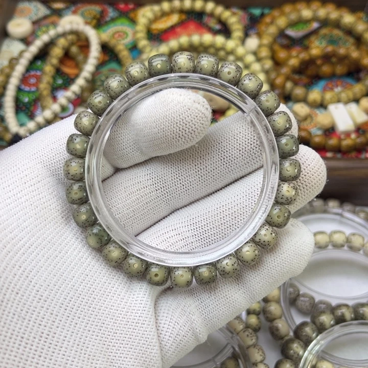 星月菩提吊坠正月留白