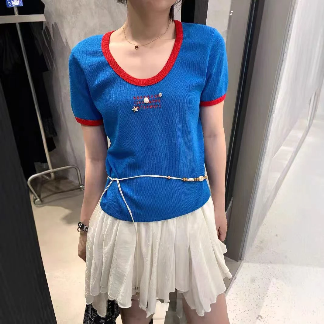 【奥莉】2025春夏：休闲圆领拼色刺绣字母甜美百搭上衣针织衫031