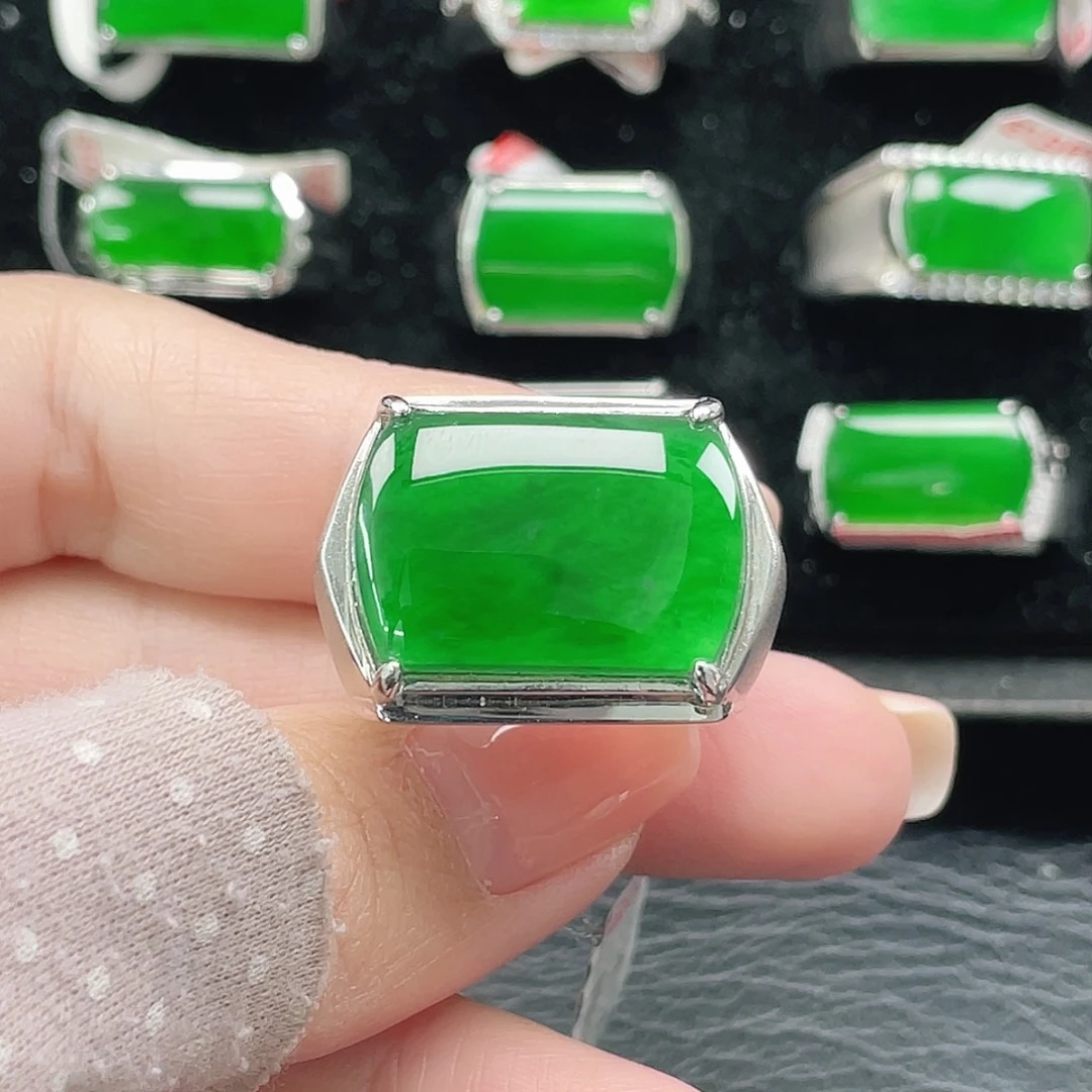 翡翠银S925镶嵌戒指天然A货翡翠没运费险3224