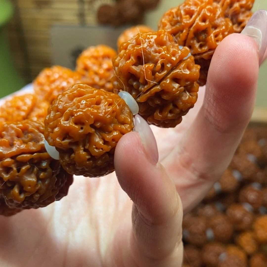 金刚菩提吊坠235. 半