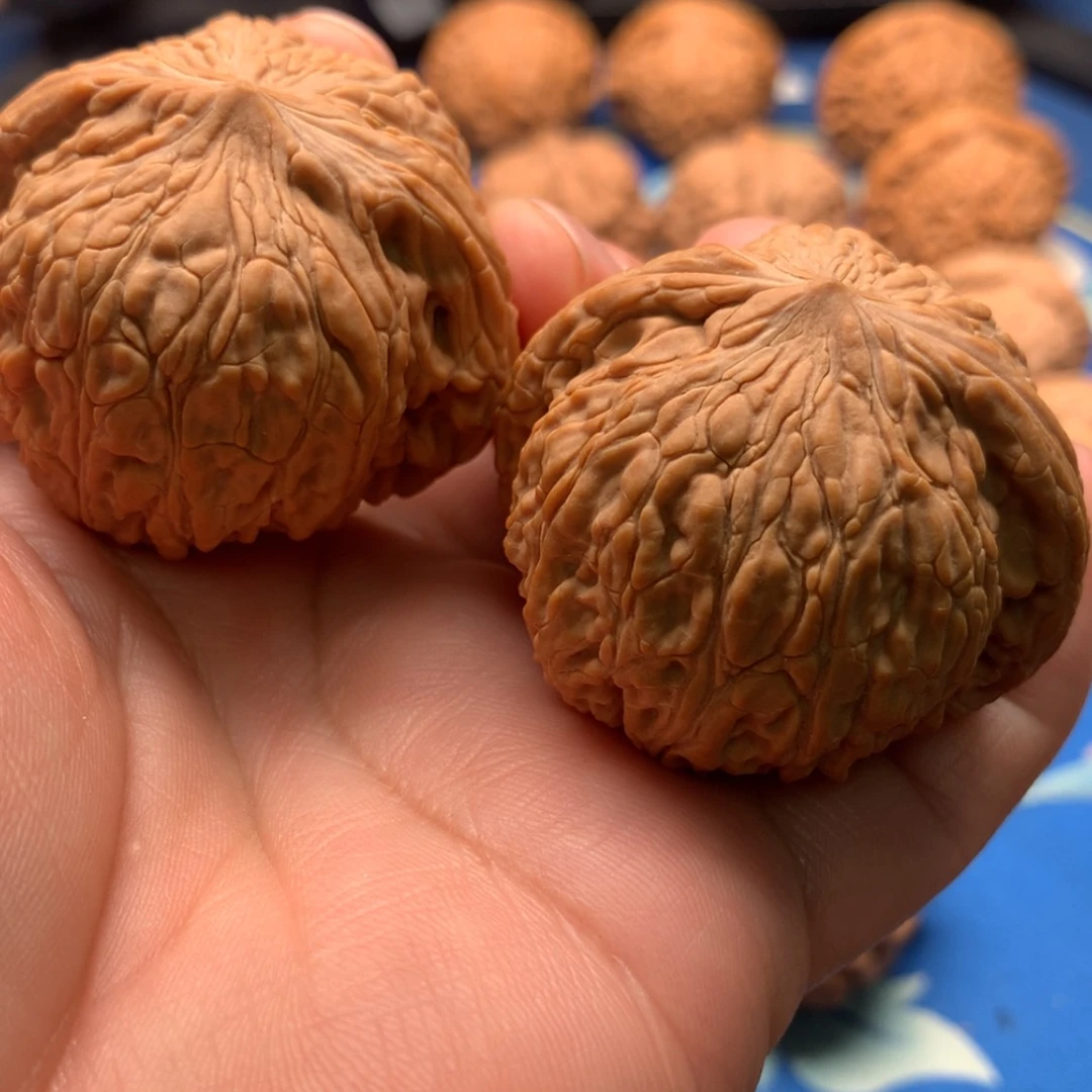 【闪购商品】文玩核桃吊坠往***”泥鳅44