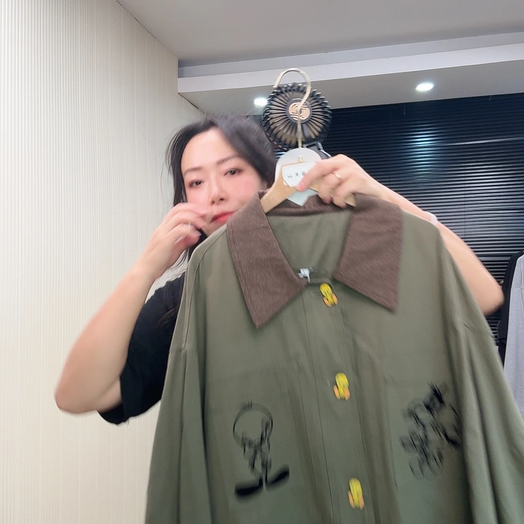 翠迪绿色工装风大风衣外套