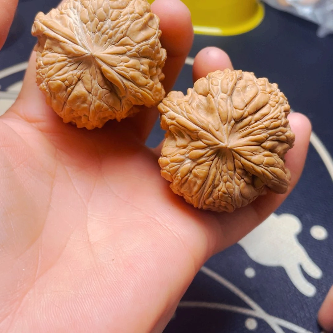 文玩核桃把件闷墩子