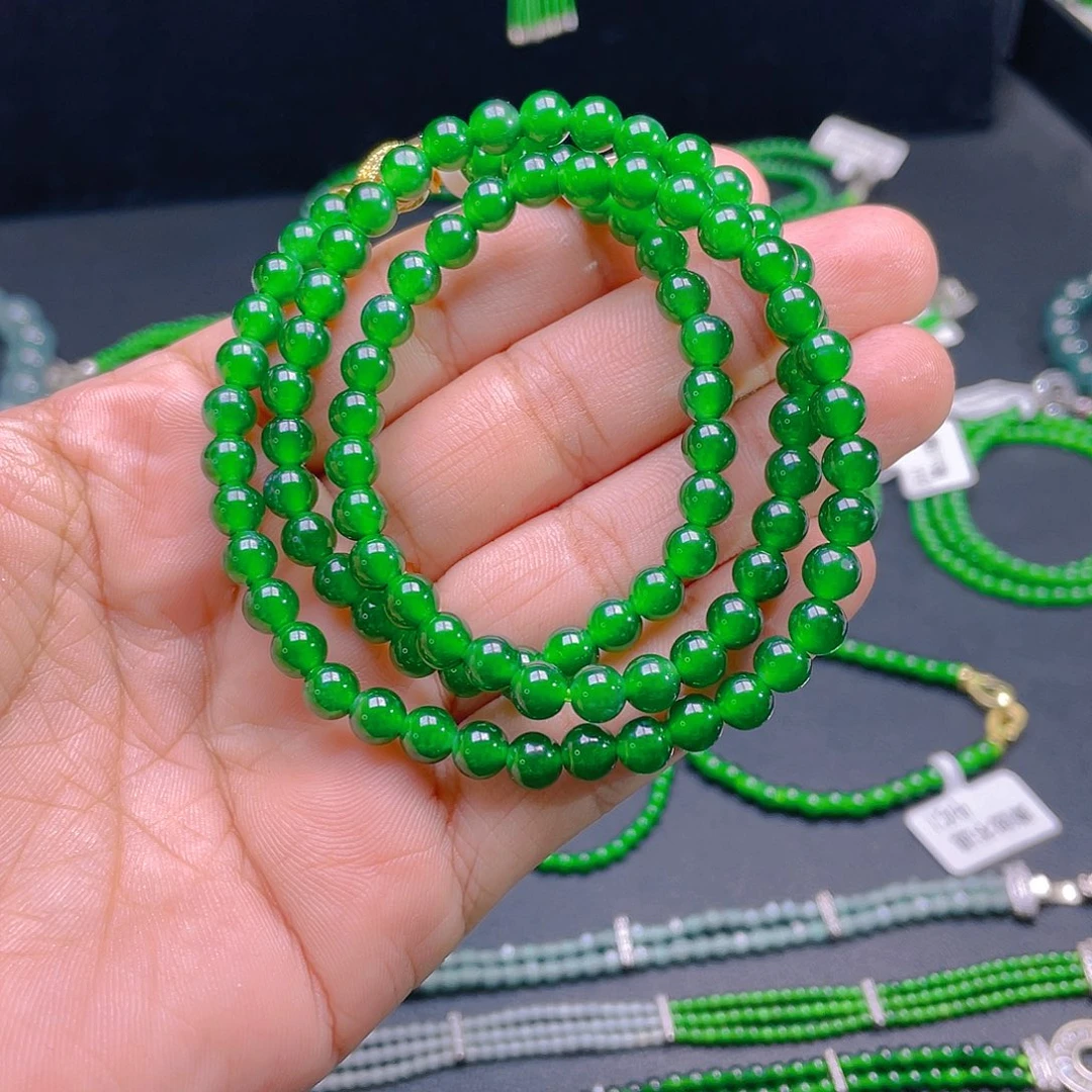 颈饰未镶嵌翡翠A货卡6