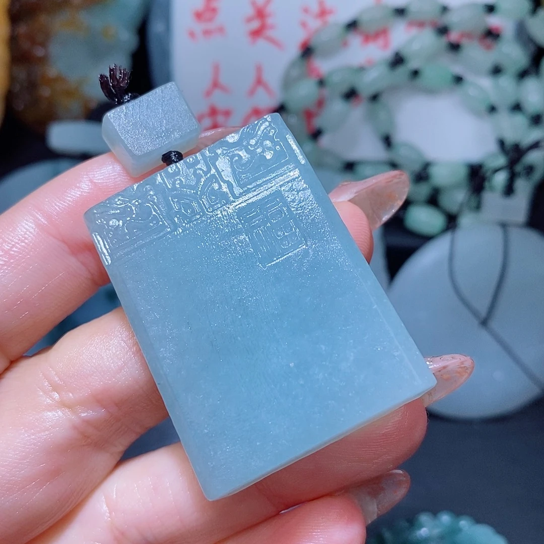 未镶嵌定制翡翠翡翠3899999